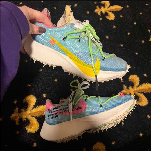 Nike x OFF White Shoe